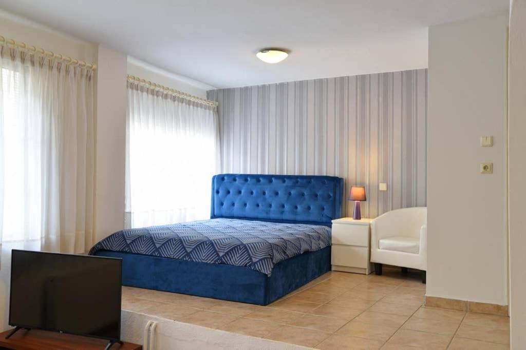 A Modern Bright Studio In The Center Of Kasztoriá Kültér fotó